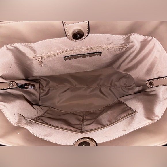 NWT Nine West Kylee Mushroom Logo Trap Tote Shoulder Bag - Picture 3 of 5